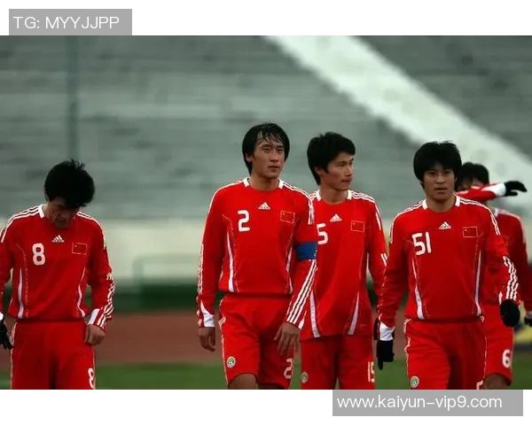 回顾中国足球历史十大球星 他们的辉煌瞬间与影响力分析